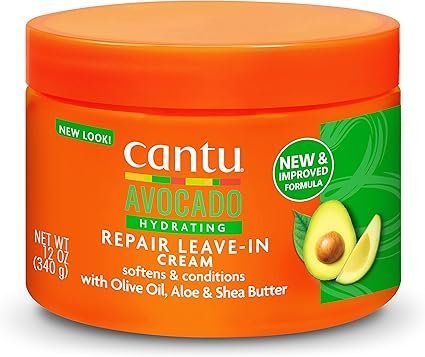 Crema sin enjuague con aguacate apta para el método Curly, ideal para hidratar y suavizar ondas tipo 2A