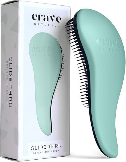 Cepillo Crave Naturals Glide Thru con cerdas resistentes, ideal para desenredar y definir con rake and shake