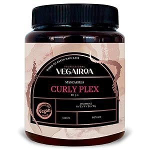 Mascarilla Curly Plex de VEGAIROA ideal para restaurar rizos dañados tras playa o piscina